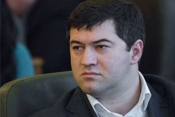 Бухгалтер заплатила з власної кишені 68 млн гривень податкового боргу