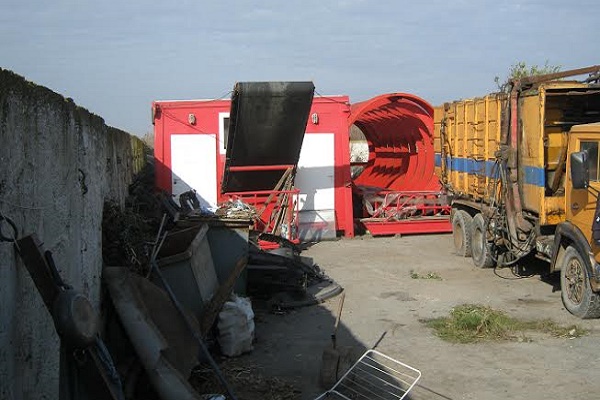 Два мільйони бюджетних коштів ржавіють в Скалаті (ФОТО)