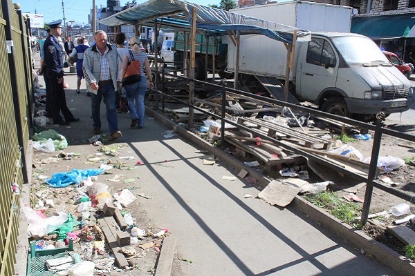 Стихійний ринок на вул.Шептицького в Тернополі таки розігнали