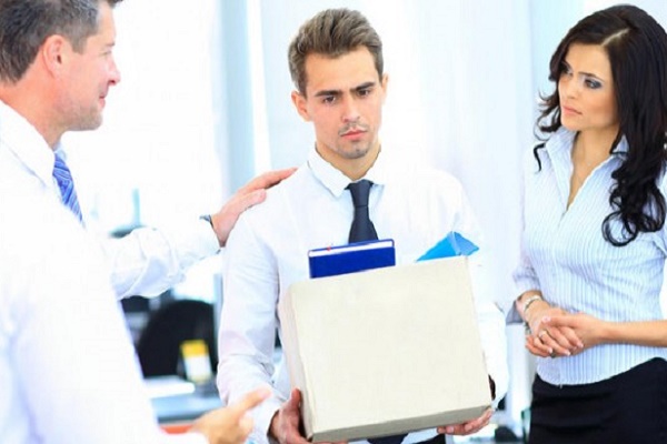 Банкіри масово пишуть заяви на звільнення