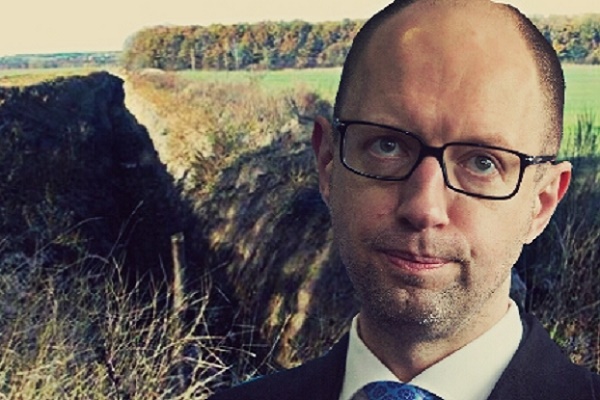 Чергова афера з пограничними стовпчиками по 9810 гривень