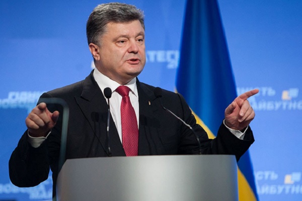 Розмова ні про що. Спонтанний виступ президента залишив більше запитань, ніж відповідей