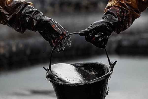 На Тернопільщині відразу у 4 районах знайшли нафту