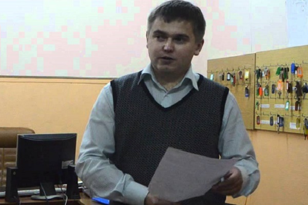 Депутат Сорокаліт «кришує» рейдерів з міської ради, які захопили кімнати в гуртожитку