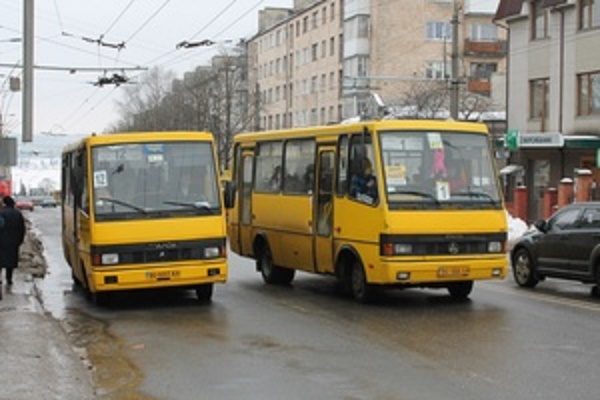 У громадському транспорті Тернополя пільгове посвідчення не діятиме?