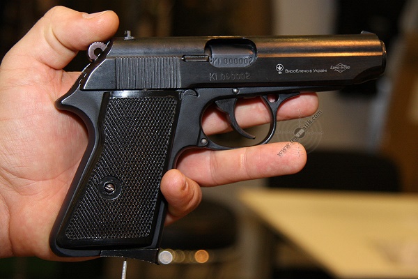Що варто знати тернополянам, котрі хочуть купити зброю