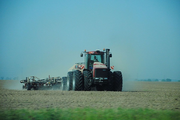 Аграріям пропонують швидкі кредитні кошти на посівну