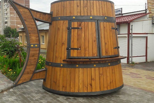 Тернопільських квасоварів таки виперли з Тернополя