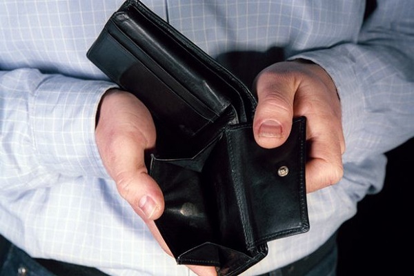 Реформи в дії: тепер всі щомісяця платитимуть по 341 гривні єдиного соціального внеску