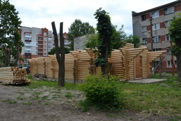 У Тернополі будують духовний комплекс, окрасою якого стане дерев’яна церква